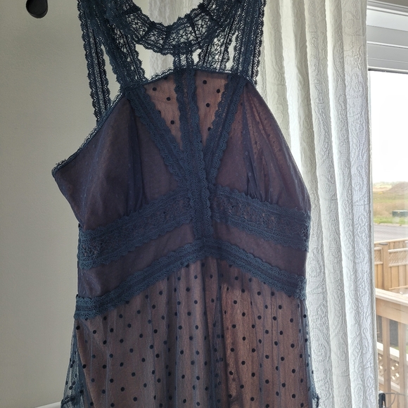 BG - Picture 7 of 11